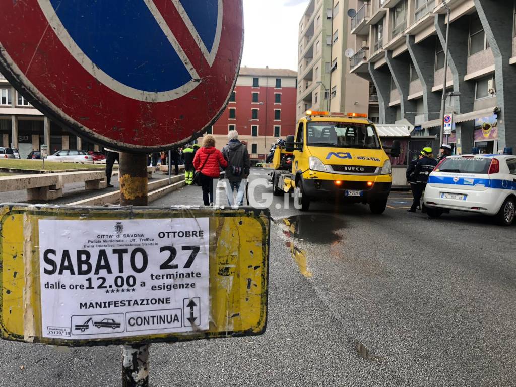 Manifestazione antifascista a Savona