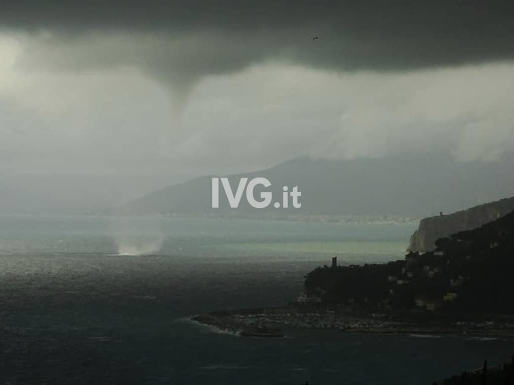 Tromba d'aria a Pietra Ligure