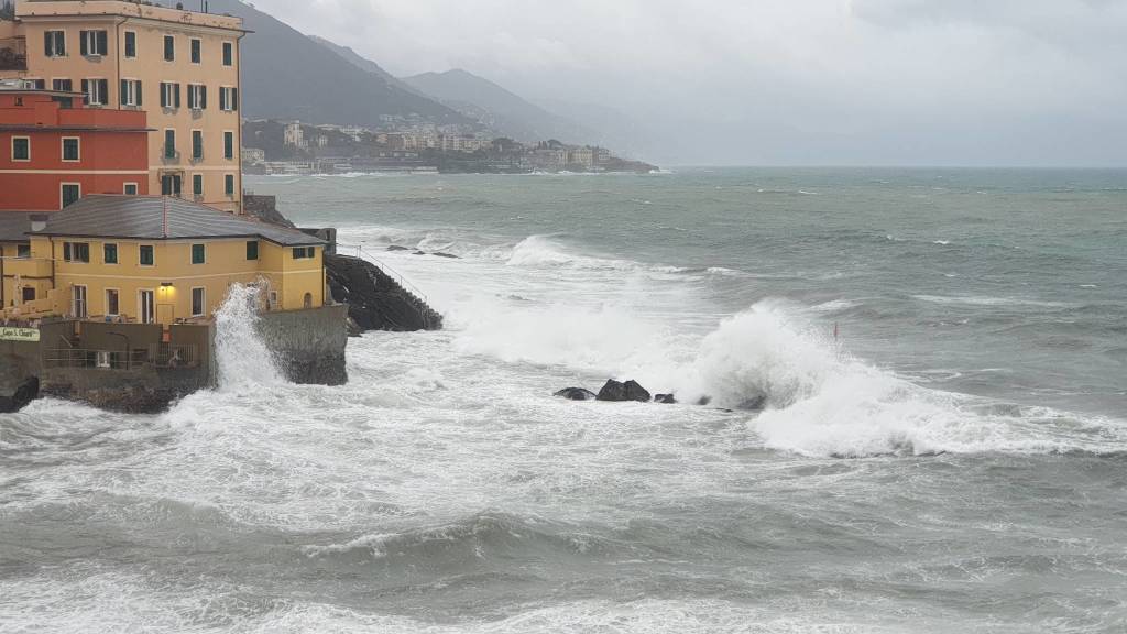 Mareggiata boccadasse e corso italia 23 novembre 2019