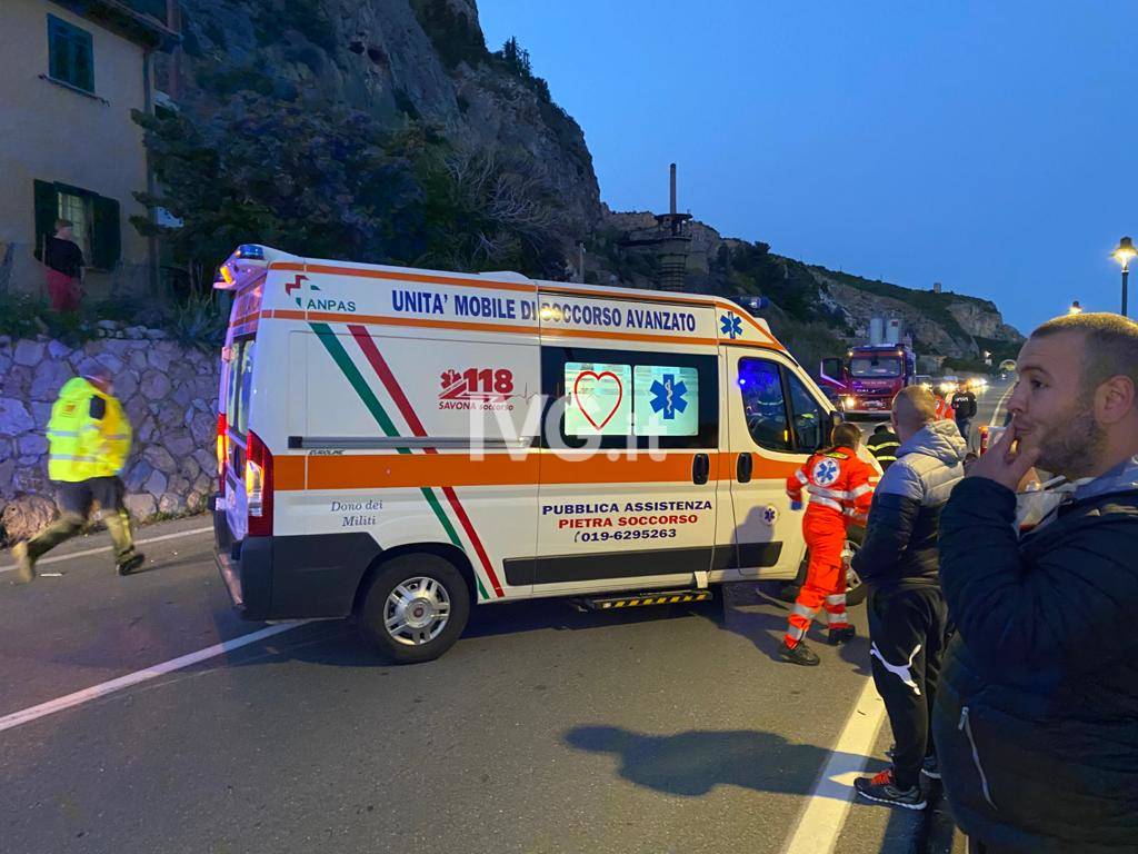 incidente aurelia moto Borgio sera notte