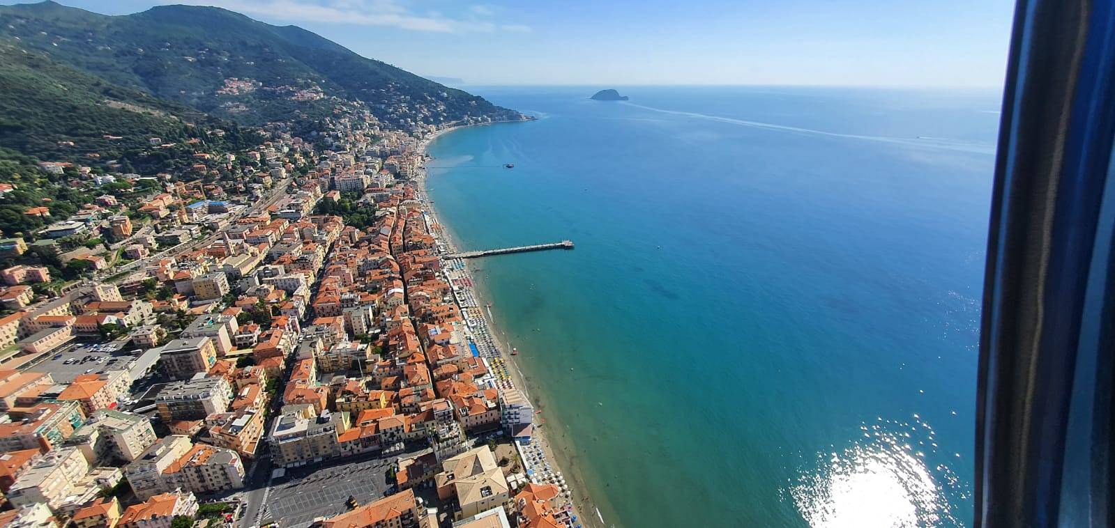 Alassio vista veduta dall'alto generica