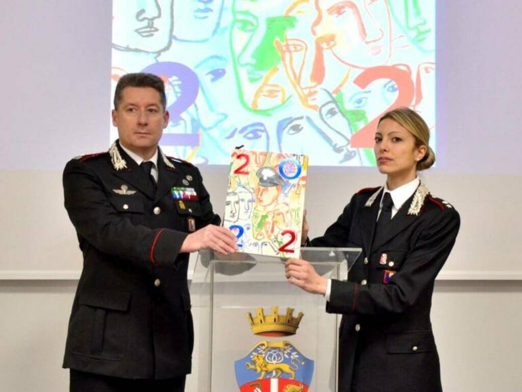 Savona, presentato il calendario 2022 dell'Arma dei Carabinieri 