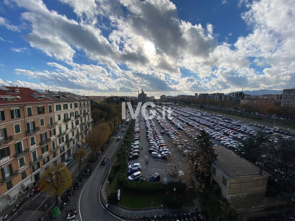Savona parcheggio piazza del popolo vista veduta dall’alto