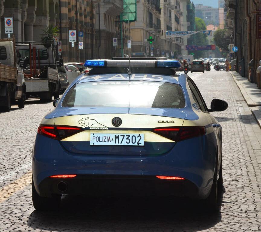 polizia volanti savona