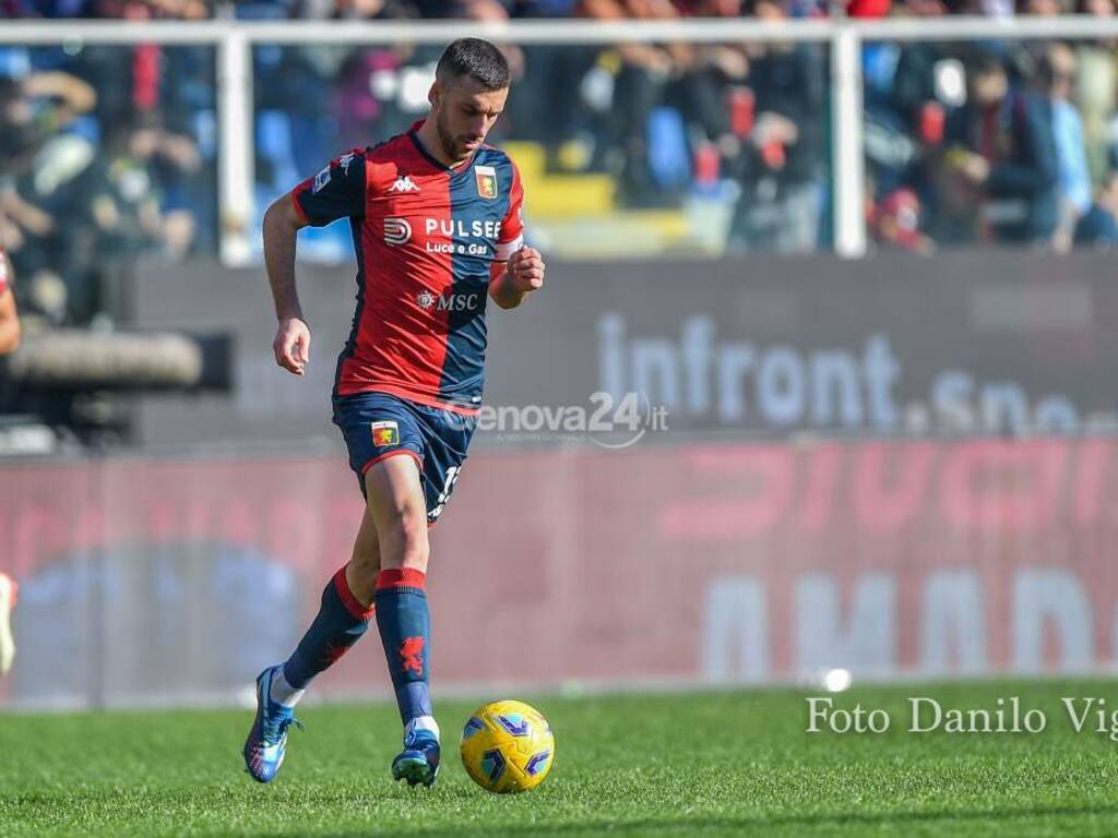 https://www.ivg.it/photogallery_new/images/2024/01/genoa-vs-lecce-846339.large.jpg