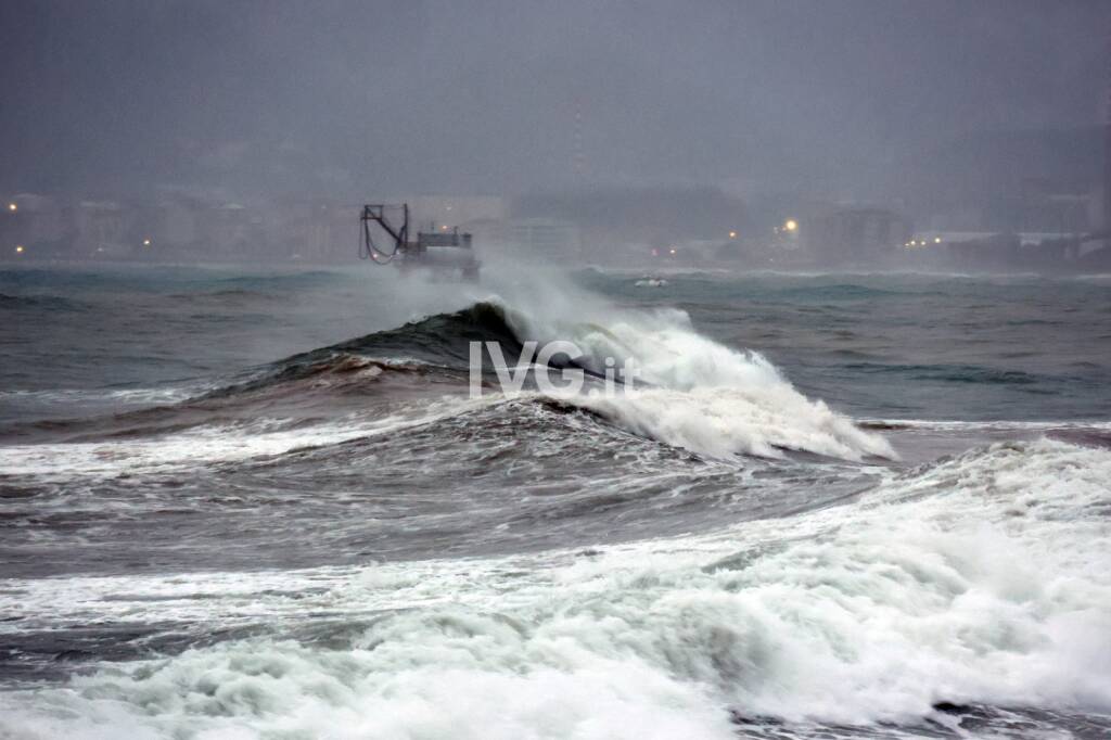 Mareggiata a Savona