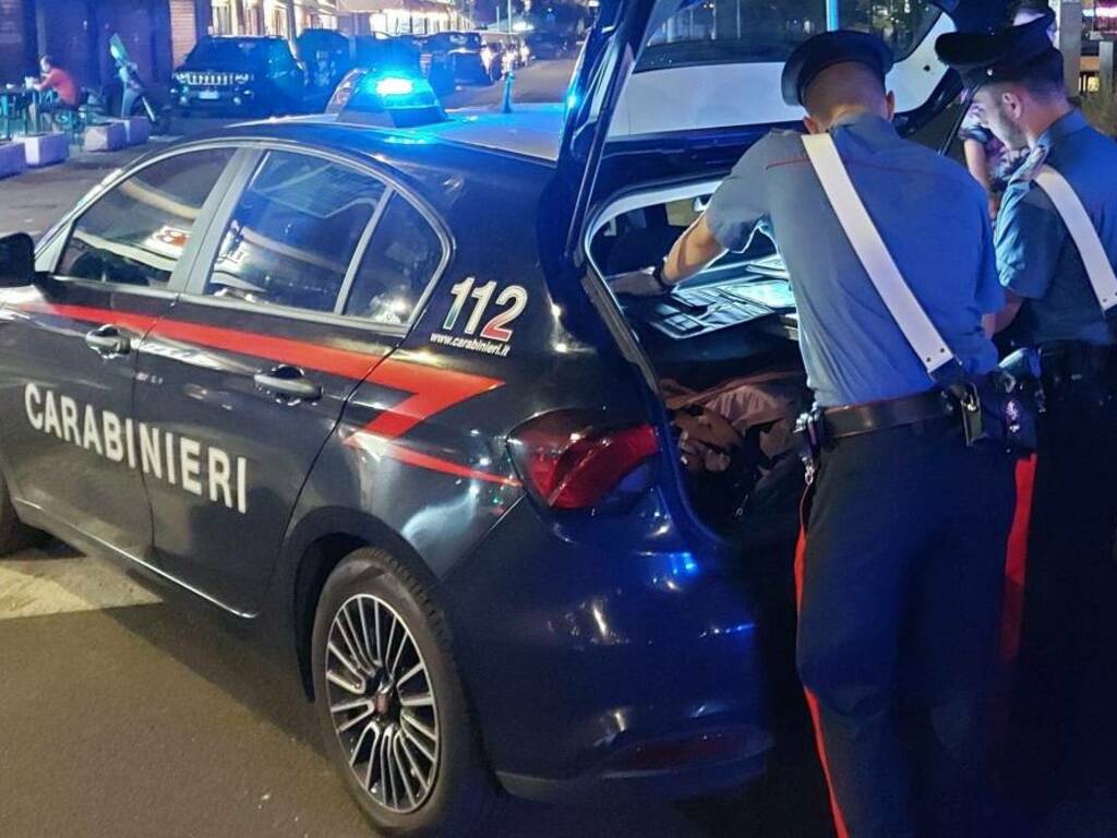 carabinieri controlli notte