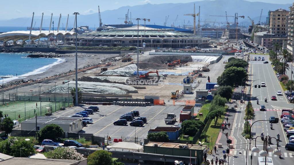 ralitto nave foce piazzale kennedy