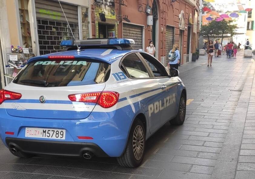 polizia volante sestri ponente