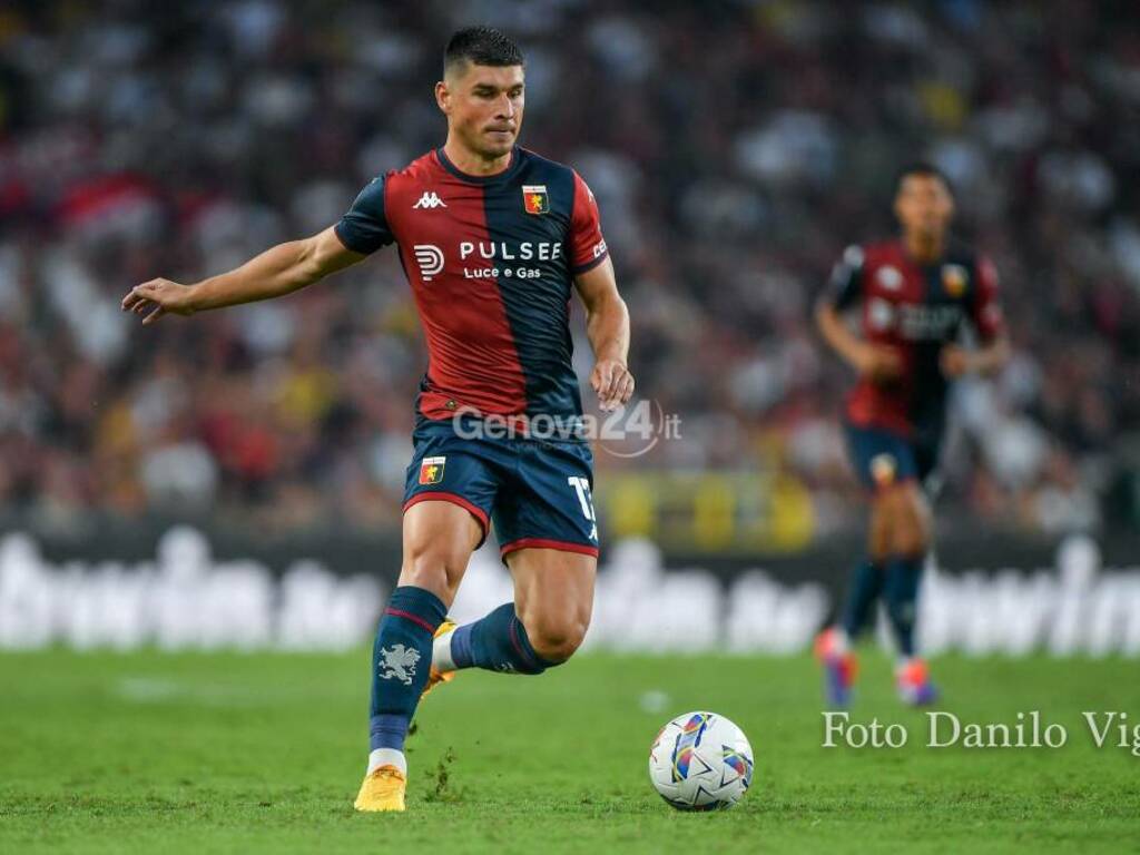 https://www.ivg.it/photogallery_new/images/2024/09/genoa-vs-hellas-verona-880104.large.jpg