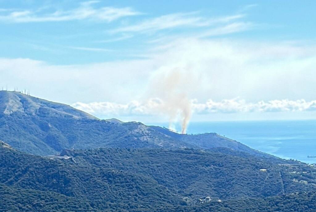 incendio monte fasce