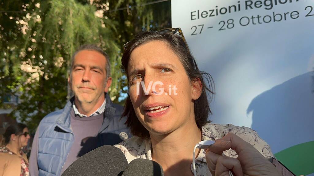 Elly Schlein comizio Savona