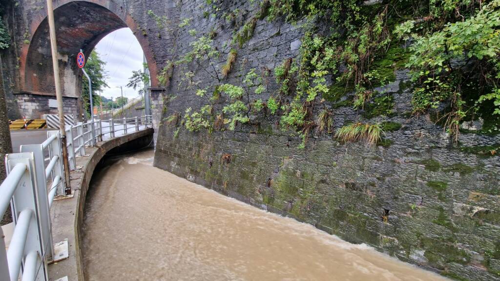 Maltempo, rio Fegino sorvegliato speciale dopo l'esondazione notturna