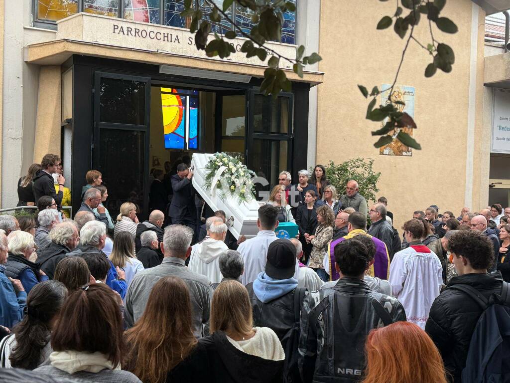 Nella parrocchia di San Giorgio Martire il funerale di Rachele Franchelli