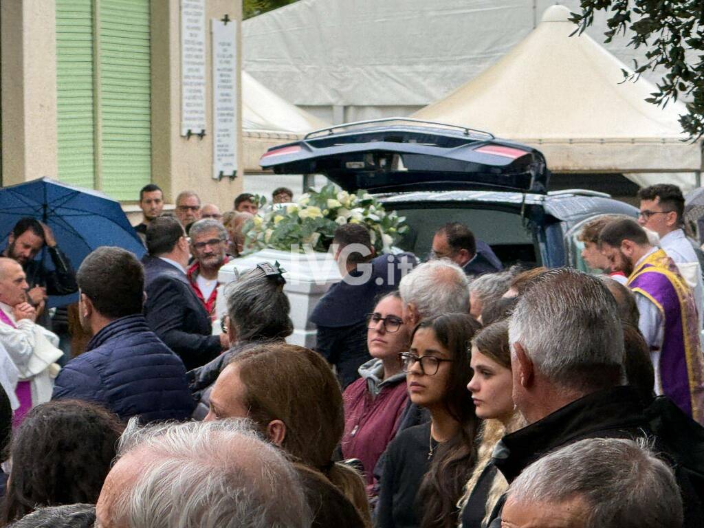 Nella parrocchia di San Giorgio Martire il funerale di Rachele Franchelli