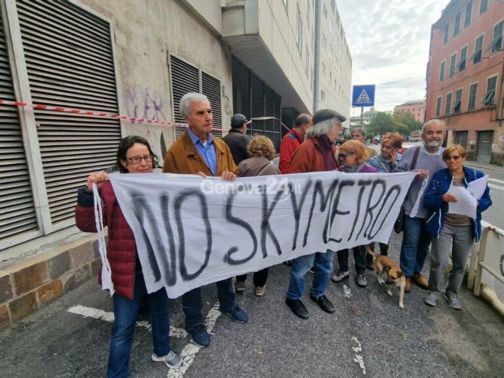 https://www.ivg.it/photogallery_new/images/2024/10/no-skymetro-la-protesta-in-difesa-dell-istituto-firpo-buonarroti-890572.large.jpg