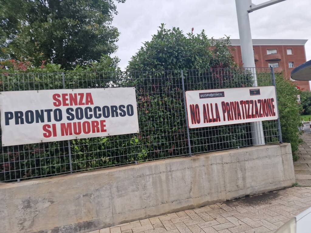 striscioni ospedale albenga