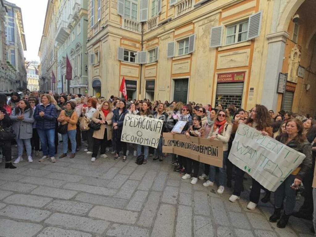 https://www.ivg.it/photogallery_new/images/2024/11/protesta-asili-infanzia-892056.large.jpg