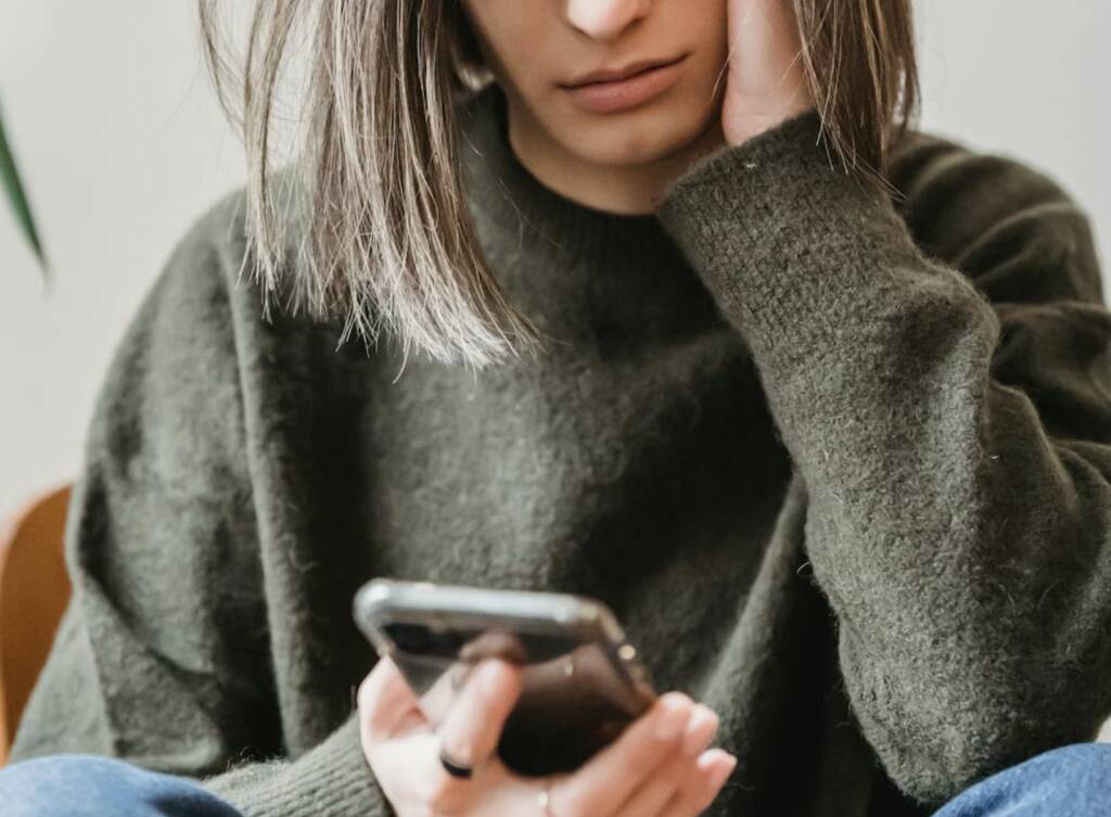 telefono donna