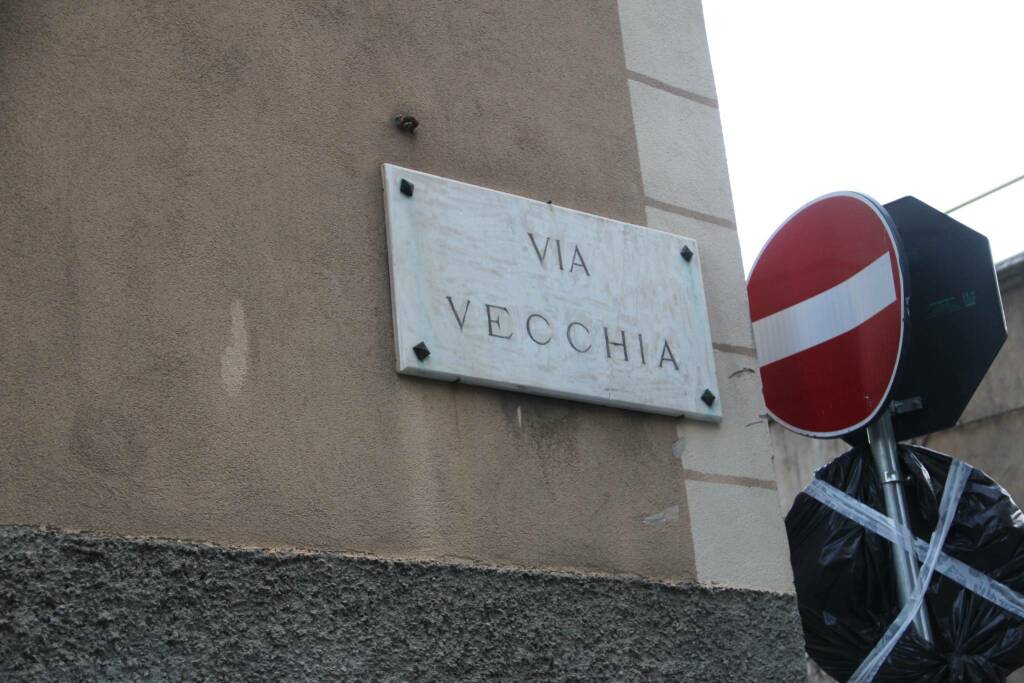 Via Vecchia, reportage